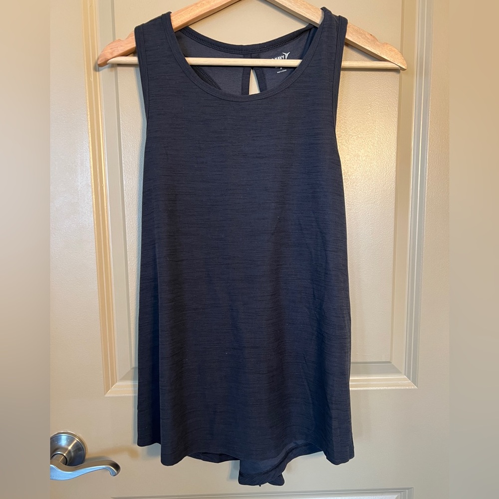 Dark grey workout tank top